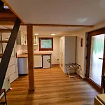 Chobot - Village Apartmán *