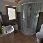 Chobot - Village Apartmán