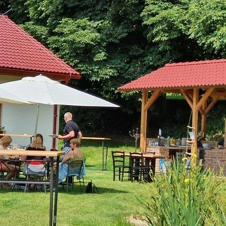 Chobot - Village Apartment