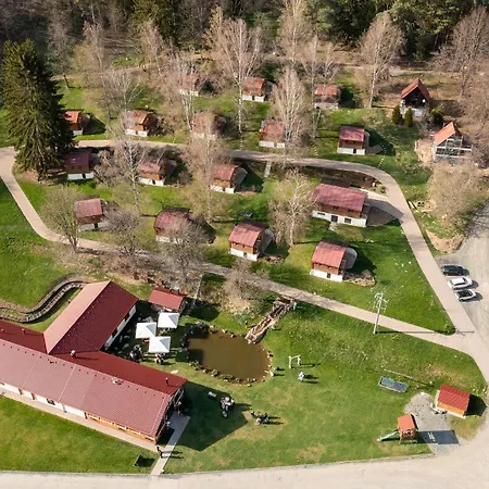 Chobot - Village Apartment Kácov