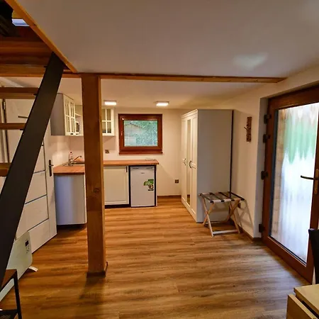 Chobot - Village Appartement *