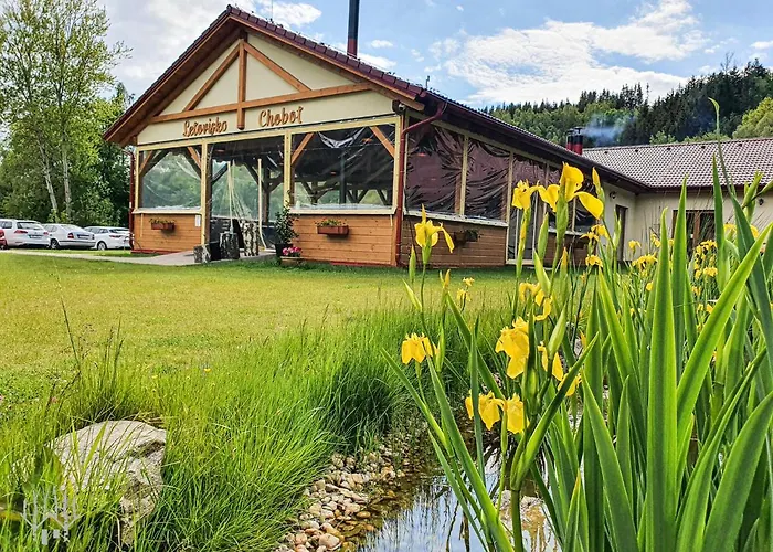 Chobot - Village * Kácov